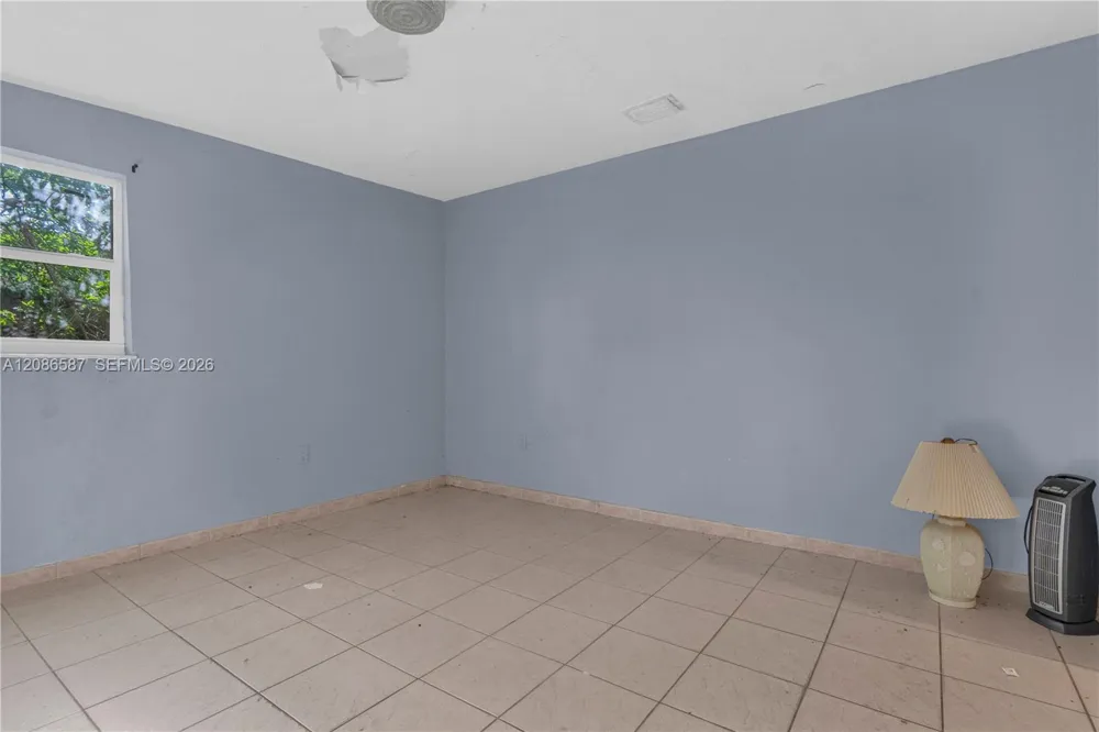 855 NW 130th St North Miami, FL 33168