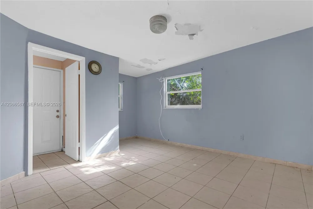 855 NW 130th St North Miami, FL 33168