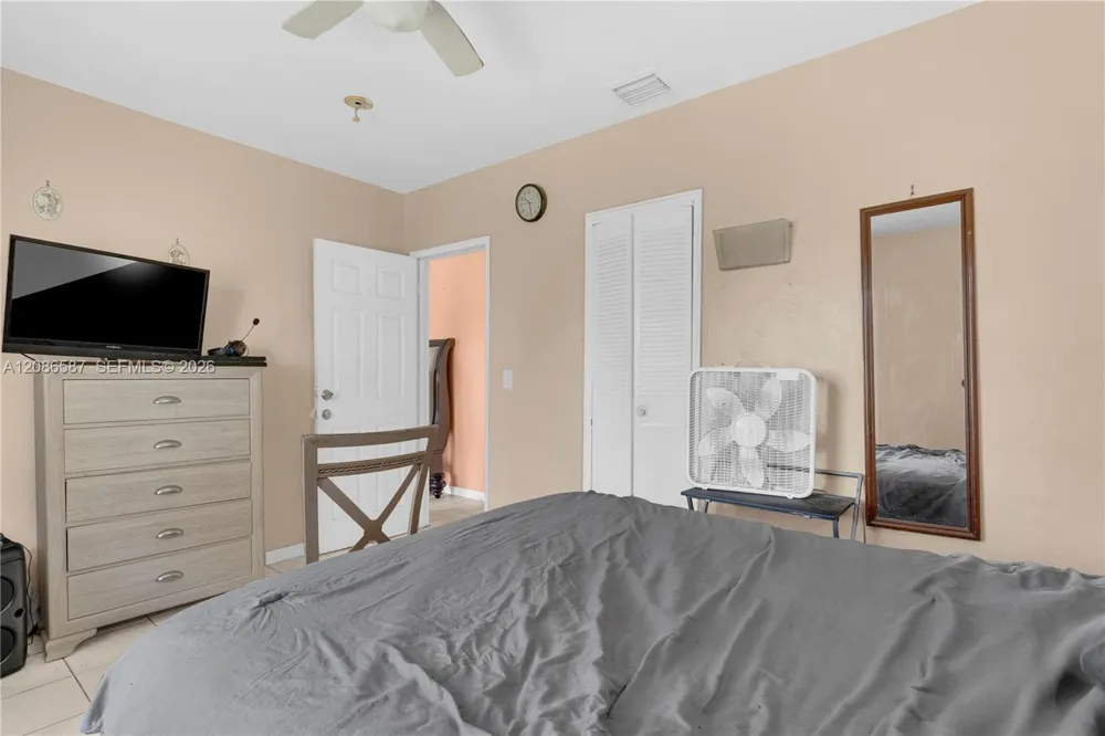855 NW 130th St North Miami, FL 33168