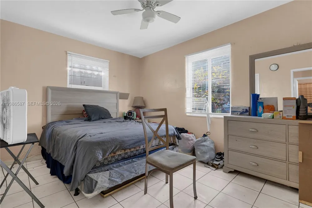 855 NW 130th St North Miami, FL 33168