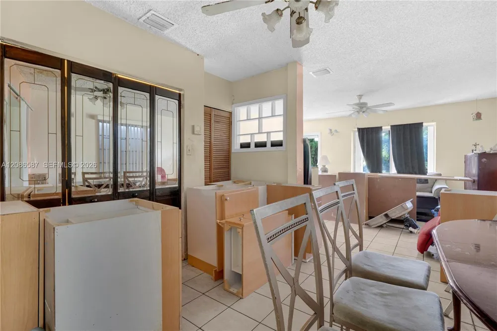 855 NW 130th St North Miami, FL 33168