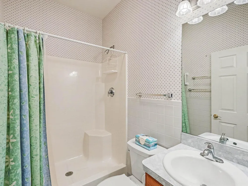 225 Pierce Lake Drive Chelsea, MI 48118