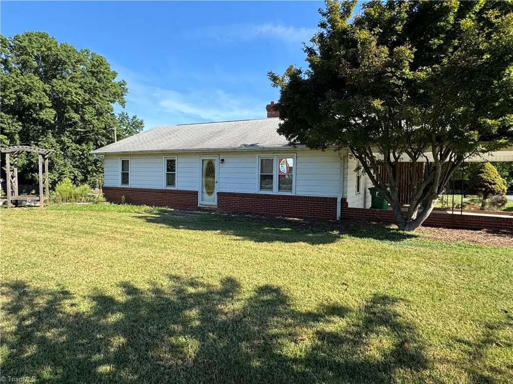 200 W King Street King, NC 27021