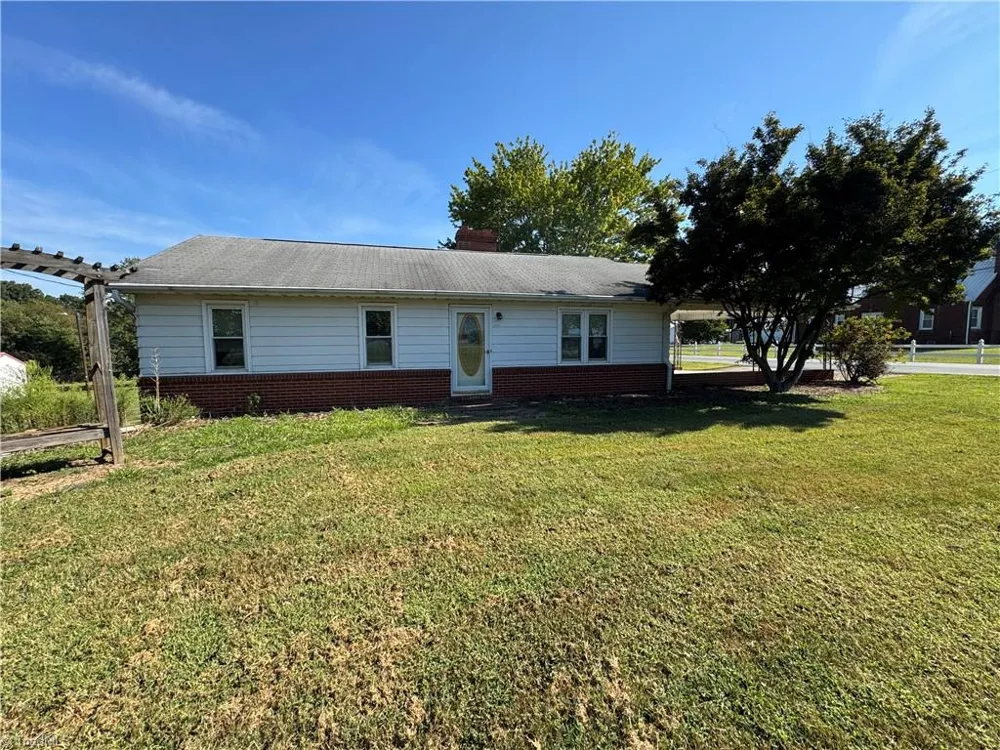 200 W King Street King, NC 27021