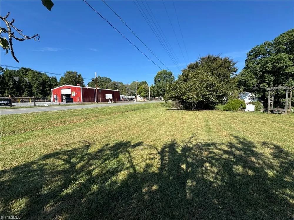 200 W King Street King, NC 27021