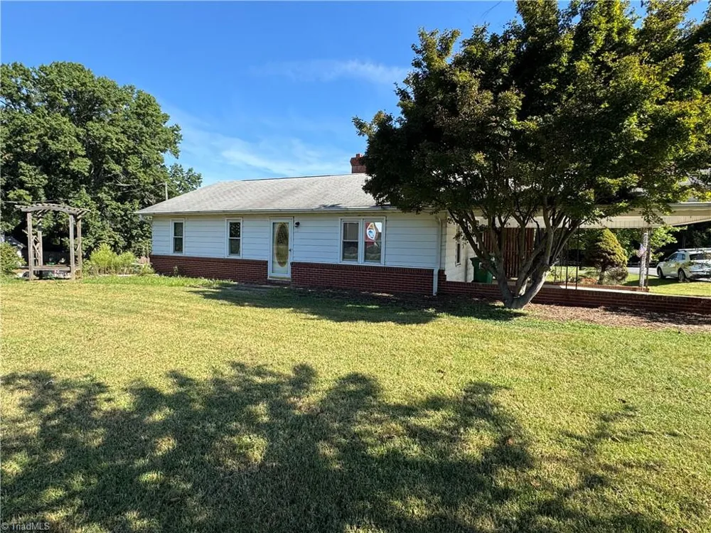 200 W King Street King, NC 27021
