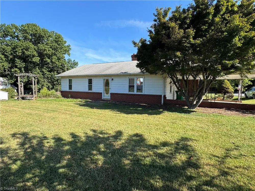 200 W King Street King, NC 27021