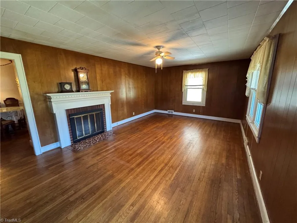 200 W King Street King, NC 27021