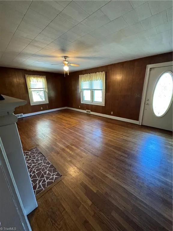 200 W King Street King, NC 27021