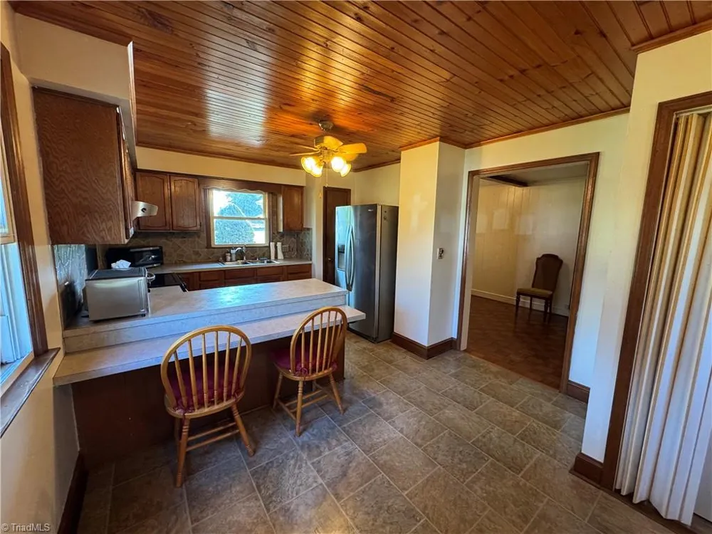 200 W King Street King, NC 27021