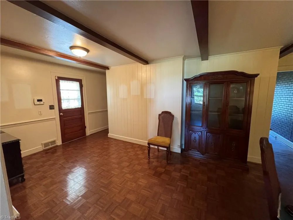200 W King Street King, NC 27021