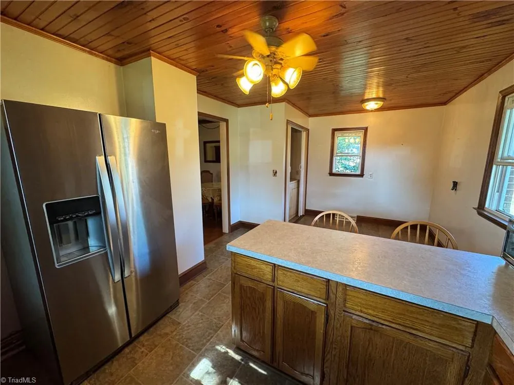200 W King Street King, NC 27021