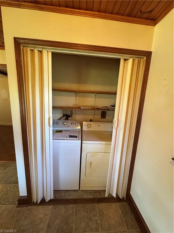 200 W King Street King, NC 27021