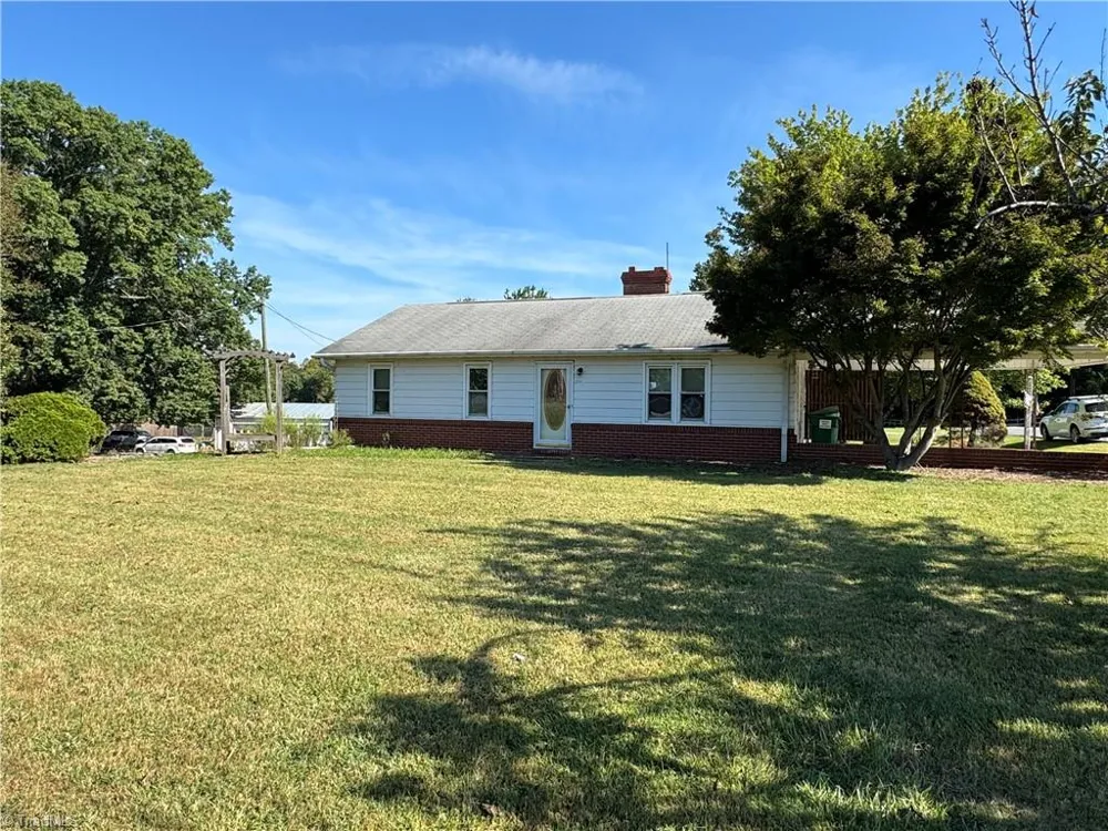 200 W King Street King, NC 27021