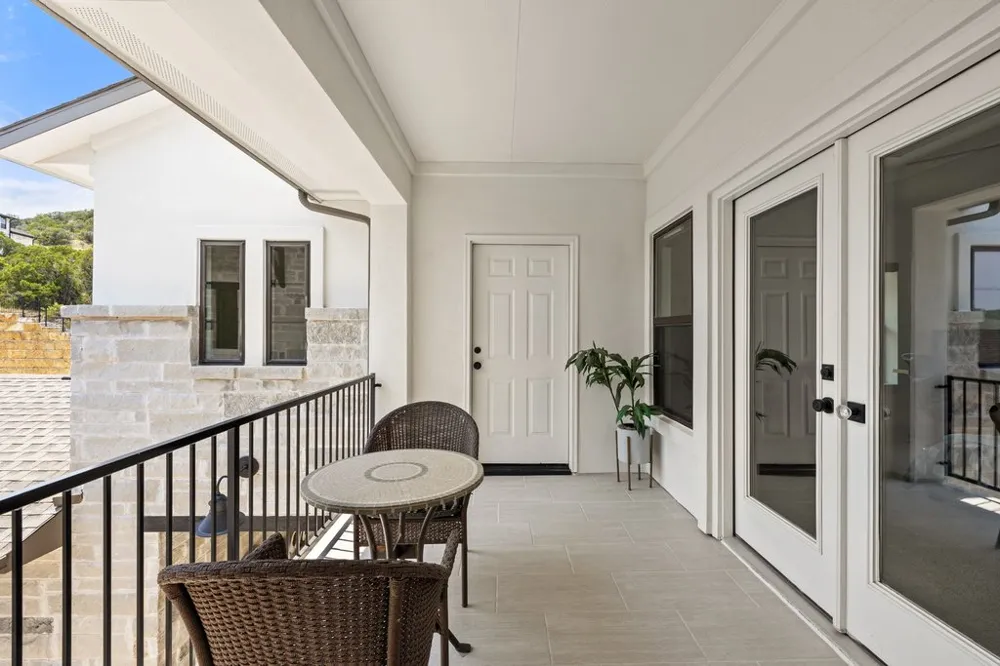 200 Baldovino Skyway Lakeway, TX 78738