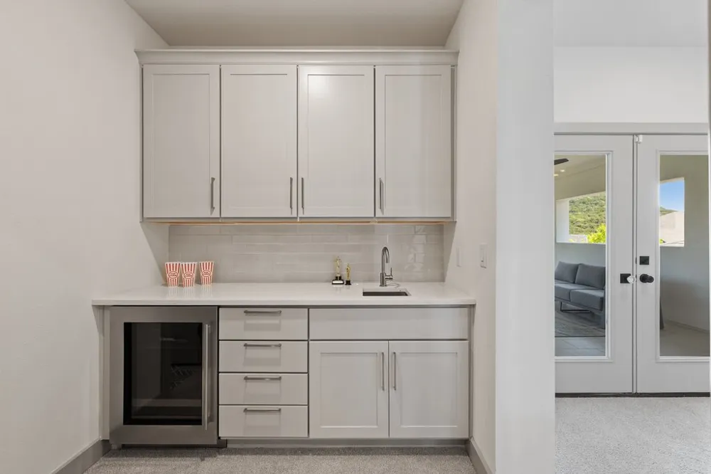 200 Baldovino Skyway Lakeway, TX 78738