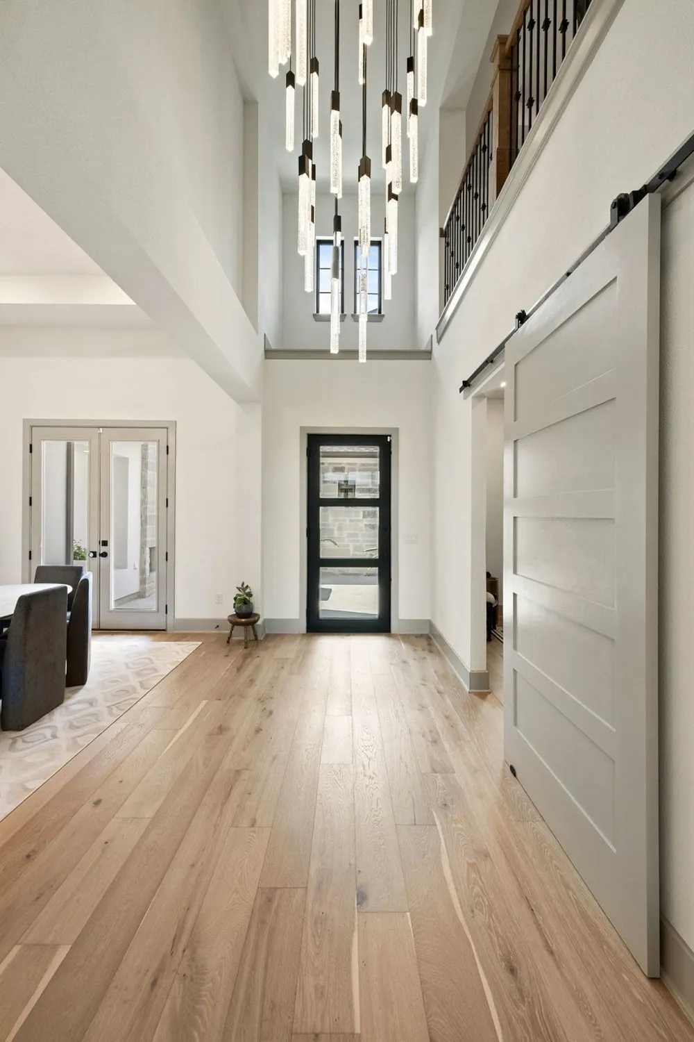 200 Baldovino Skyway Lakeway, TX 78738