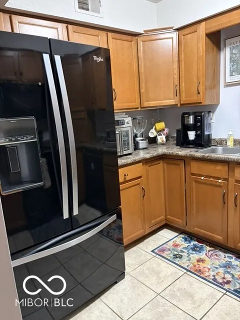 927 Ardsley Drive Indianapolis, IN 46234