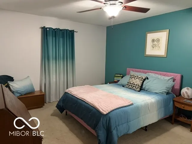 927 Ardsley Drive Indianapolis, IN 46234
