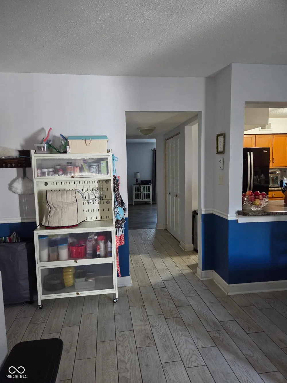 927 Ardsley Drive Indianapolis, IN 46234