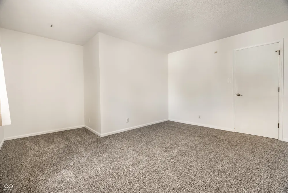 7609 Vintage Court Indianapolis, IN 46226