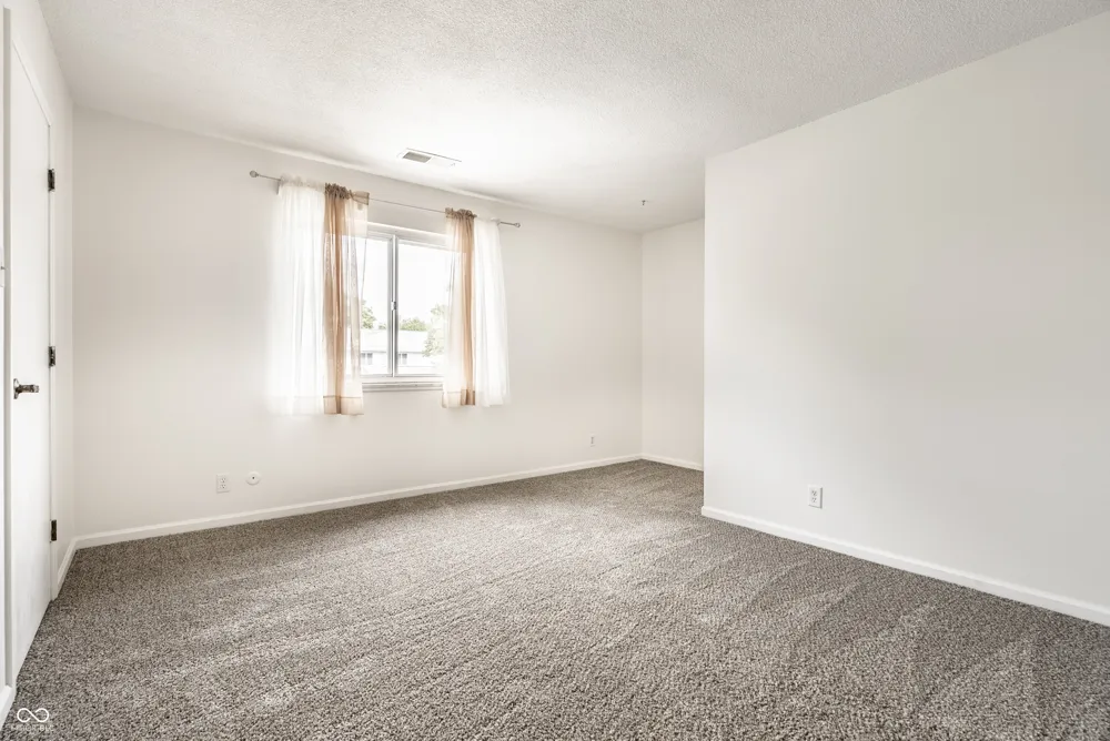 7609 Vintage Court Indianapolis, IN 46226