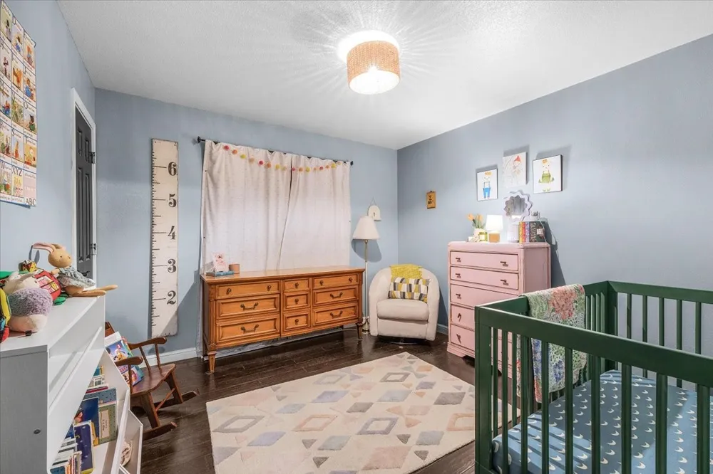 208 Pebblestone Drive Benbrook, TX 76126