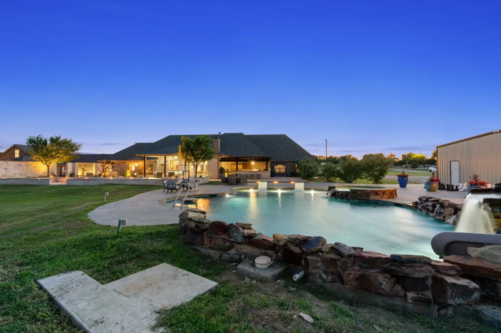 12190 Marion Road Sanger, TX 76266