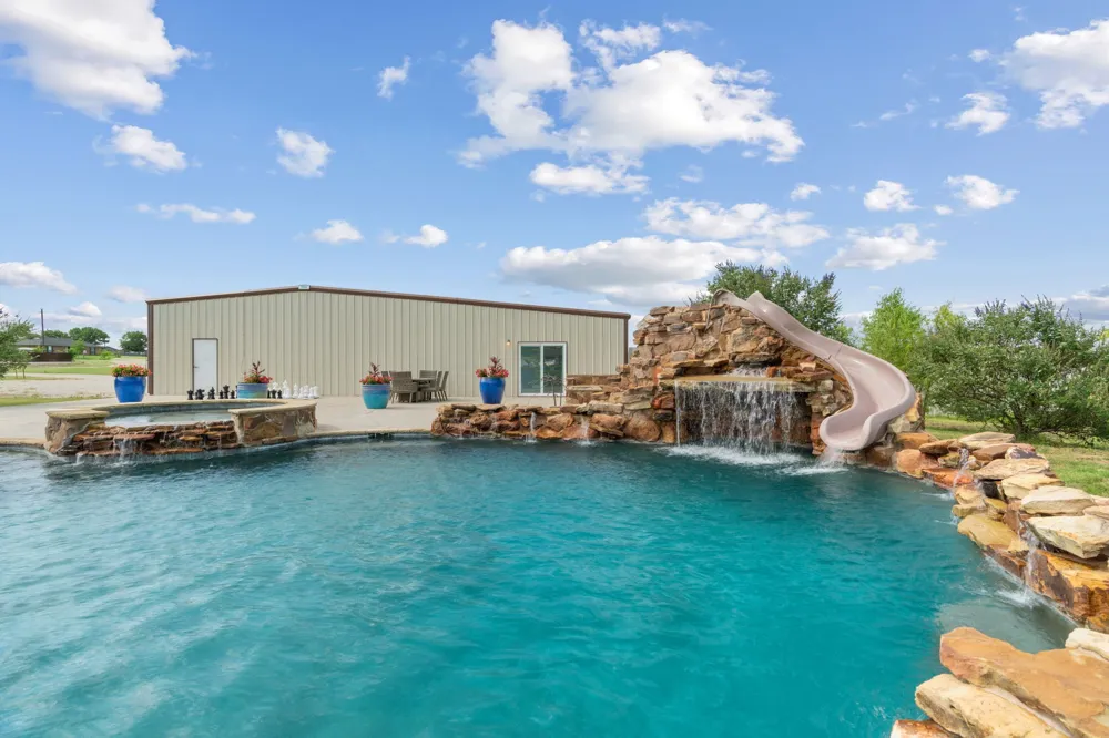 12190 Marion Road Sanger, TX 76266