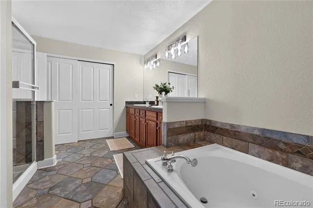 9050 Old Tom Morris Circle Highlands Ranch, CO 80129