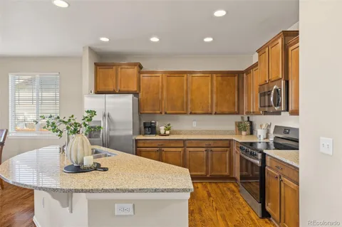 163 Jamestown Way