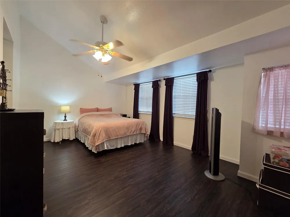 1103 Dulles Avenue #1402 Stafford, TX 77477