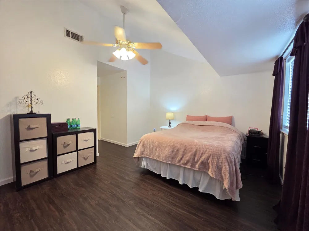 1103 Dulles Avenue #1402 Stafford, TX 77477