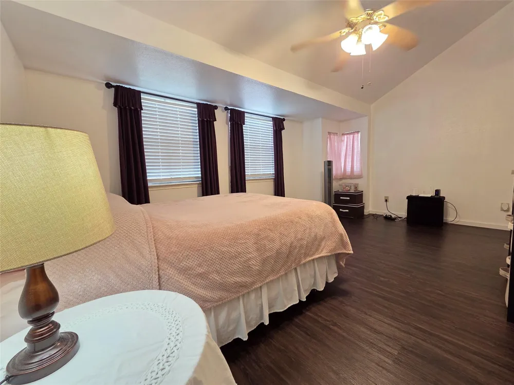 1103 Dulles Avenue #1402 Stafford, TX 77477