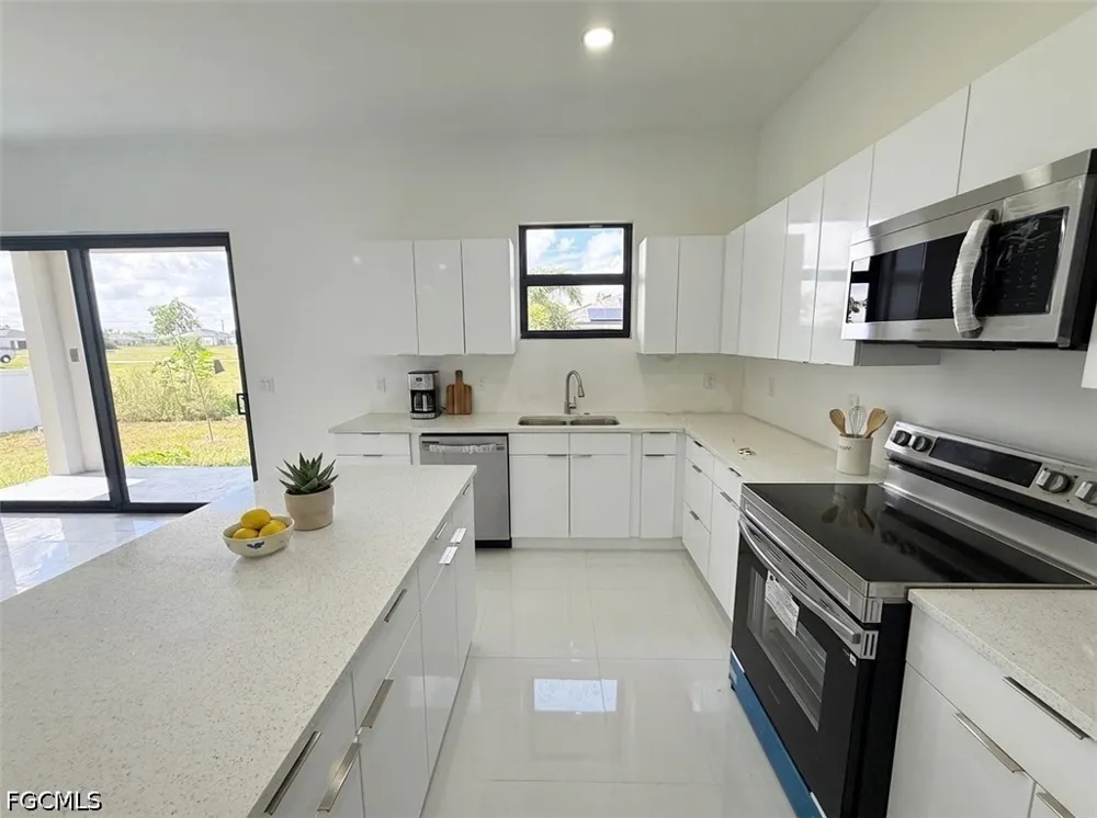 NW 32nd Lane Cape Coral, FL 33993