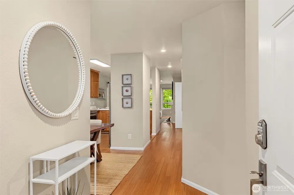 605 5th Street #B 201 Kirkland, WA 98033