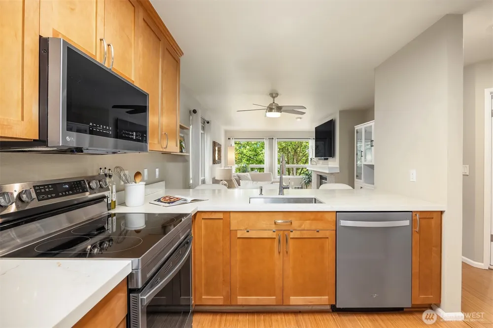 605 5th Street #B 201 Kirkland, WA 98033