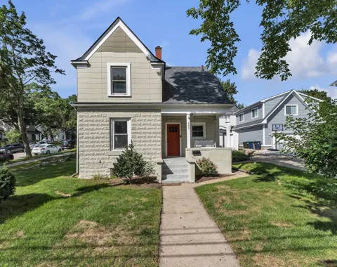 203 7th Street