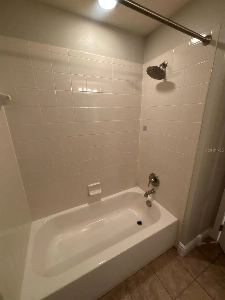 8171 ROSEVILLE BOULEVARD Davenport, FL 33896