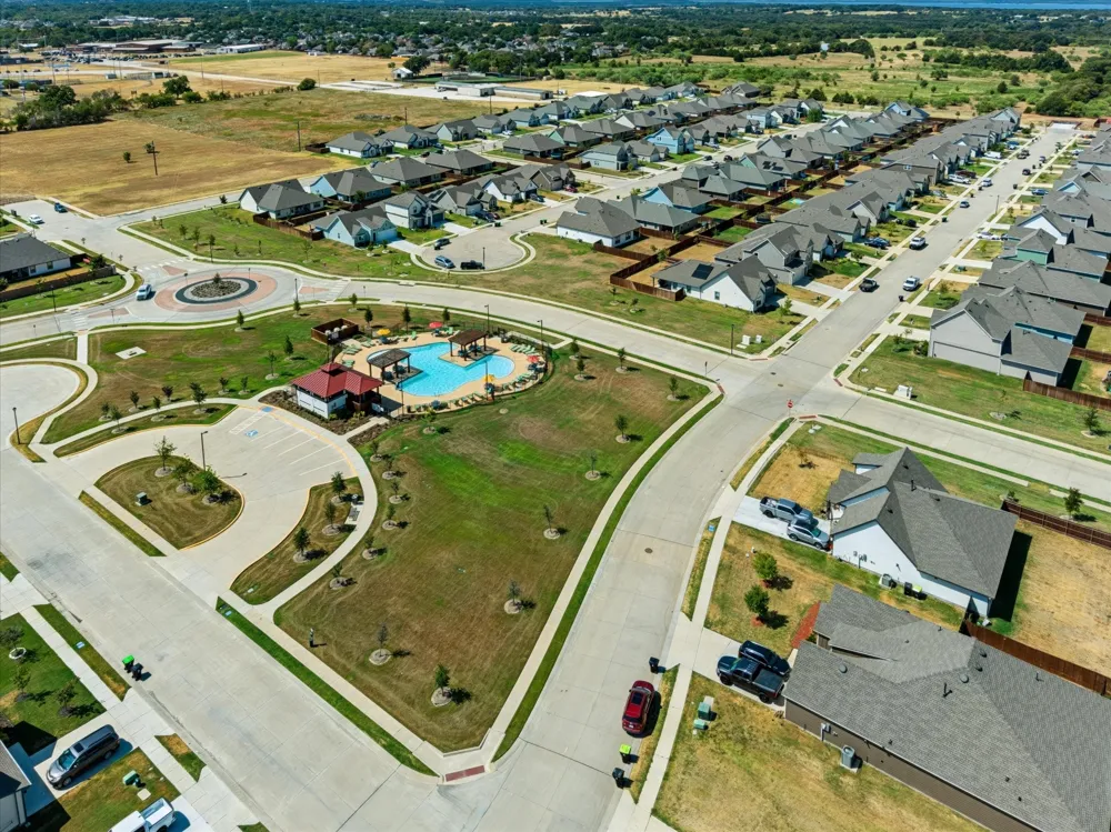 740 Amelia Court Pilot Point, TX 76258