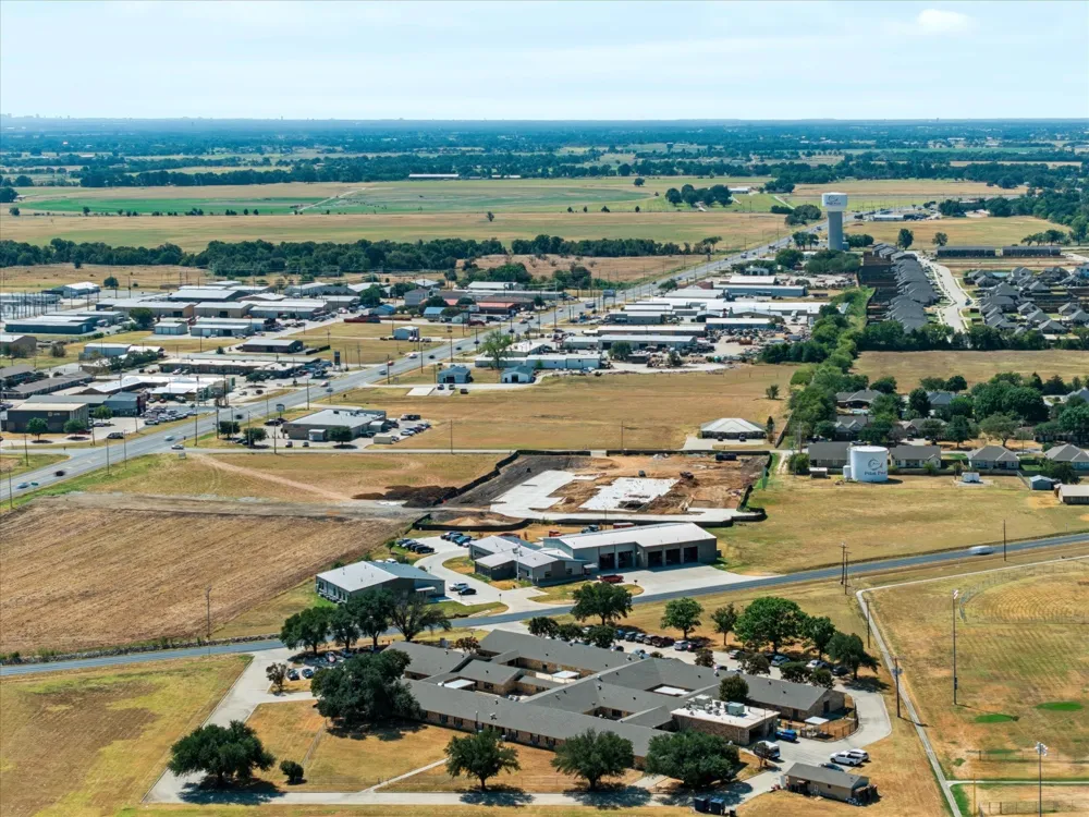 740 Amelia Court Pilot Point, TX 76258