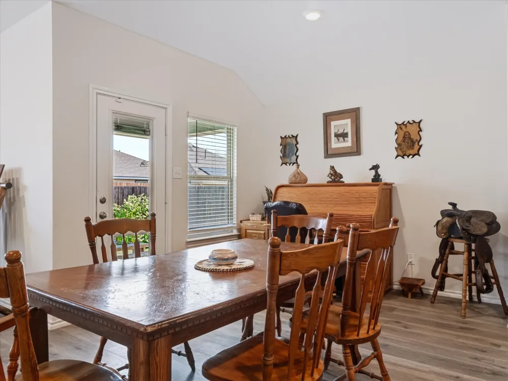 740 Amelia Court Pilot Point, TX 76258