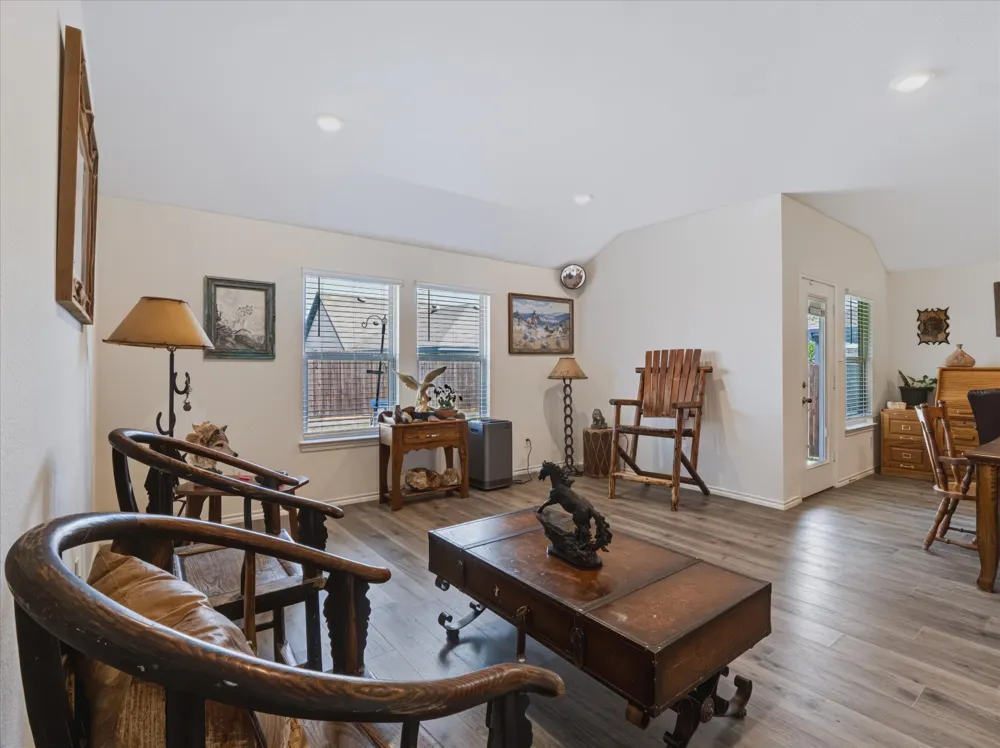 740 Amelia Court Pilot Point, TX 76258
