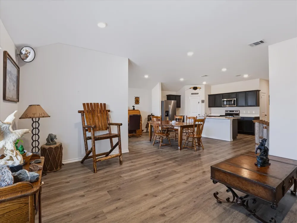 740 Amelia Court Pilot Point, TX 76258