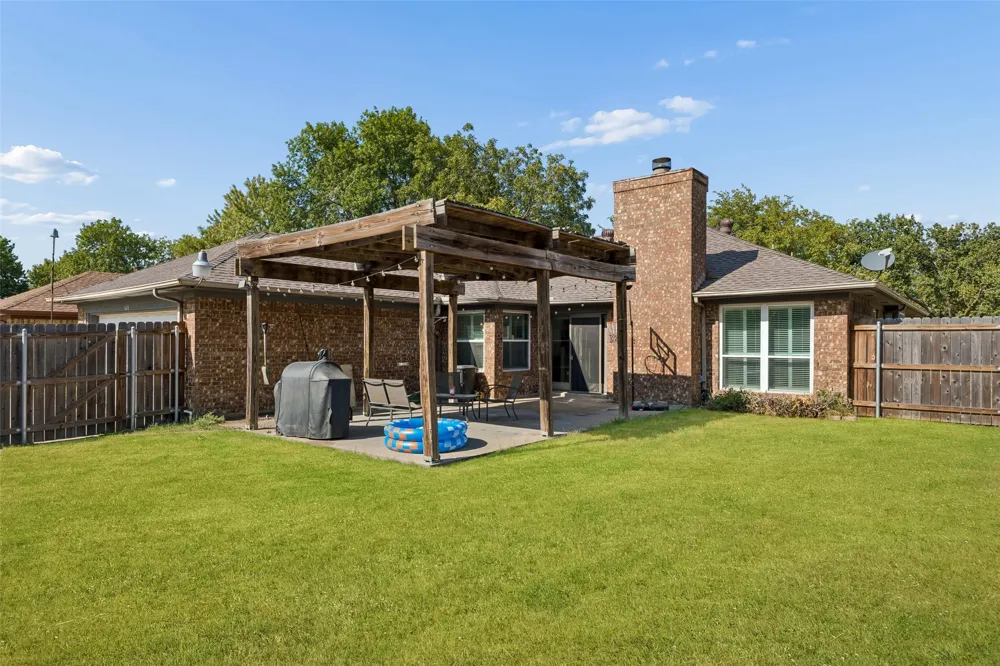 626 Echo Drive Garland, TX 75040