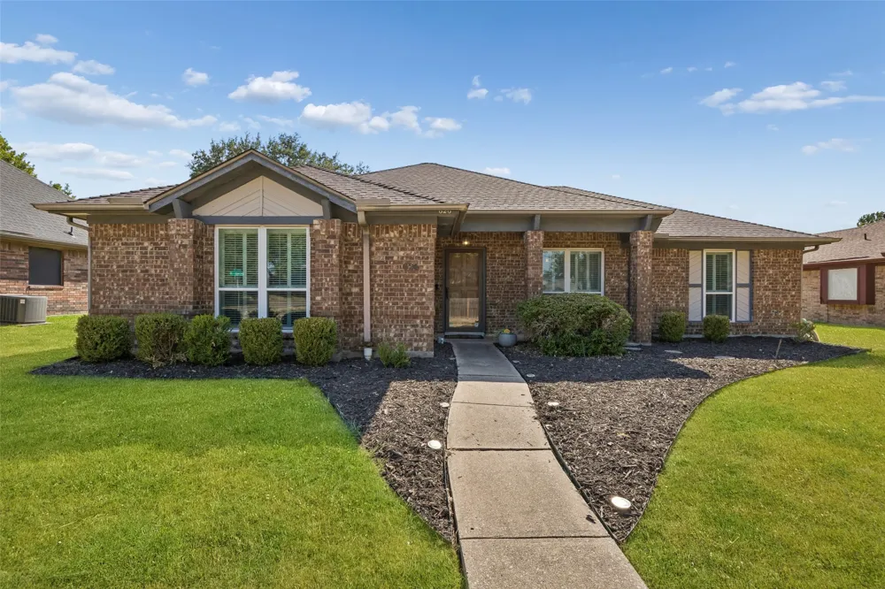 626 Echo Drive Garland, TX 75040