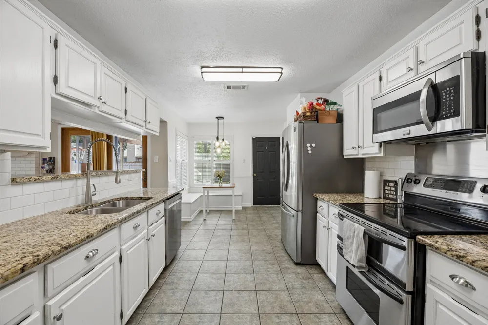 626 Echo Drive Garland, TX 75040