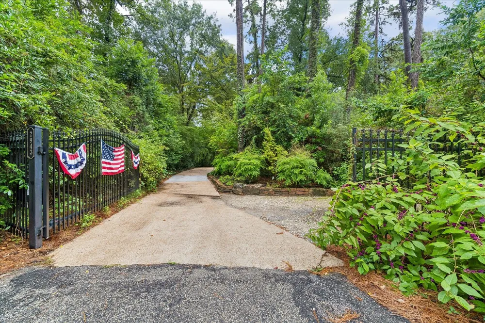 2943 Kings Forest Drive Houston, TX 77339