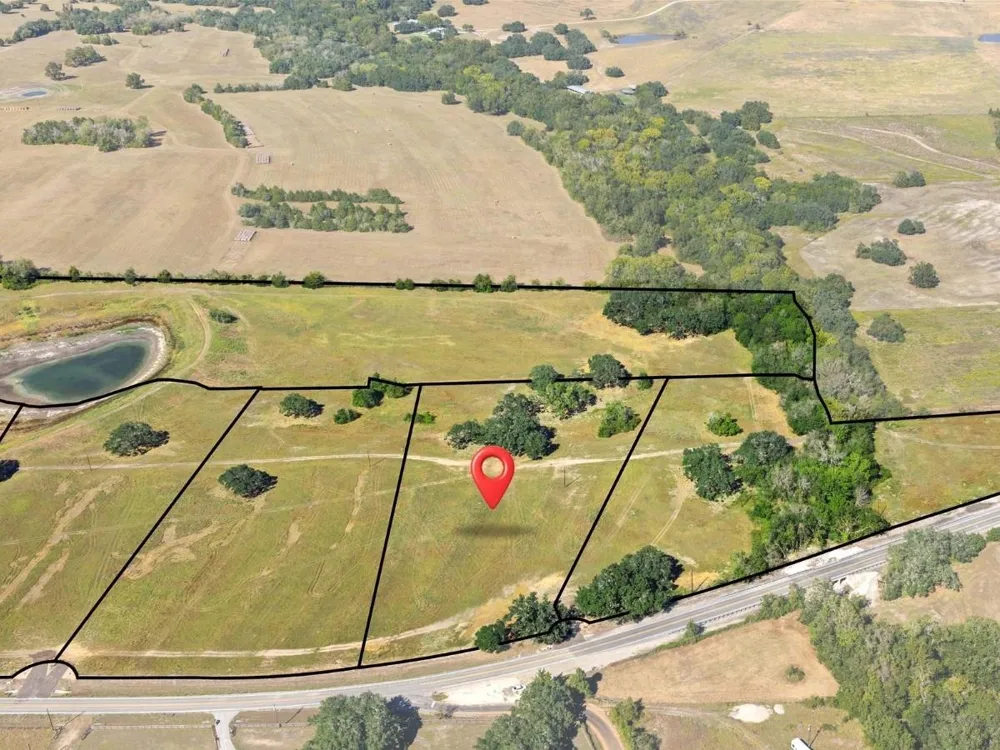 2769 Fm 956 Schulenburg, TX 78956