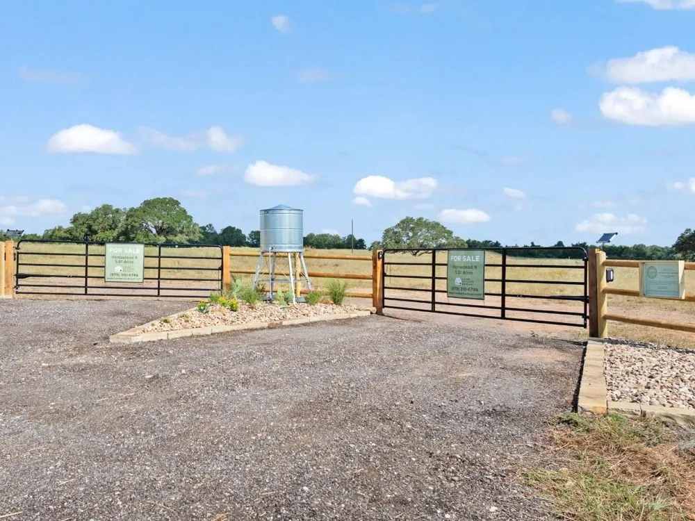 2955 Fm 956 Schulenburg, TX 78956